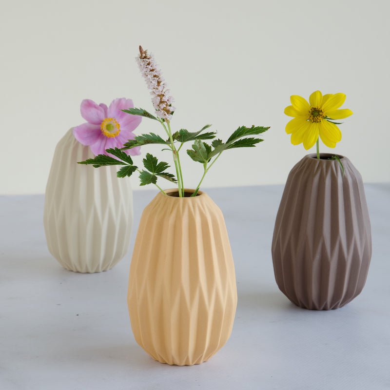 Vase Miro aus brauner Keramik